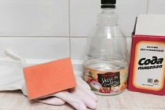 Diversos mètodes efectius sobre com eliminar un bloqueig a la fontaneria de casa utilitzant bicarbonat de sodi i vinagre