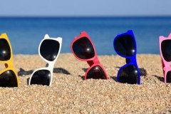 Bons consells sobre com eliminar les ratllades de les ulleres de sol a casa