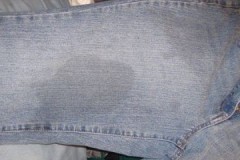 Remeis provats per eliminar les taques greixoses dels texans a casa