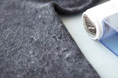 Com treure ràpidament i fàcilment els pellets d’un jersei a casa?